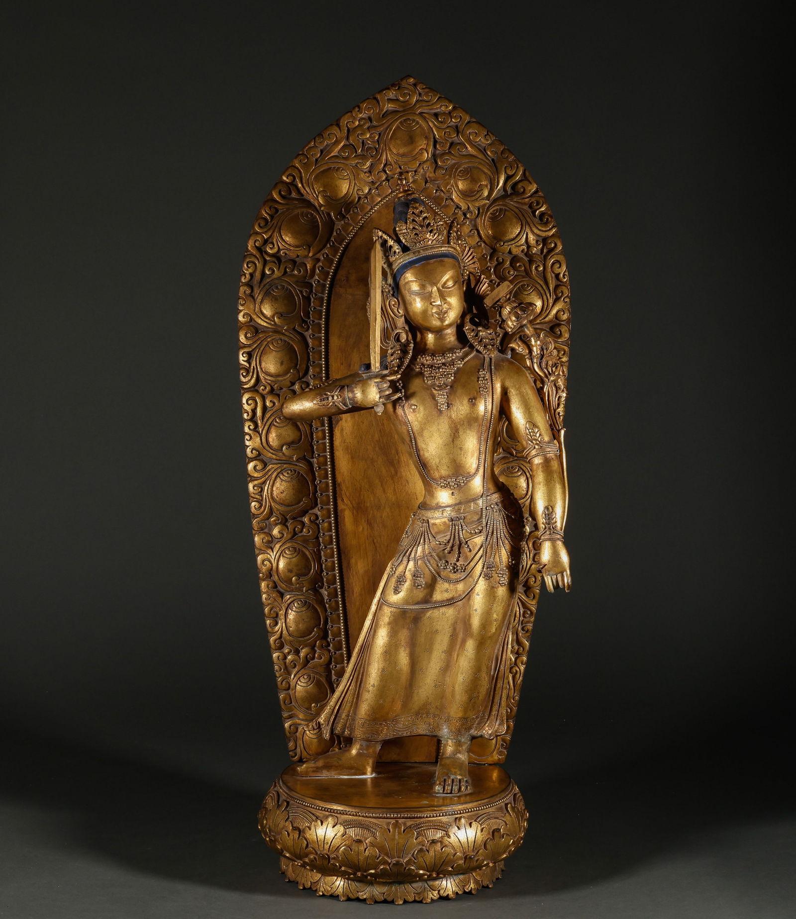 Bronze gilded Buddha statues from the Ming Dynasty (1 of 12)