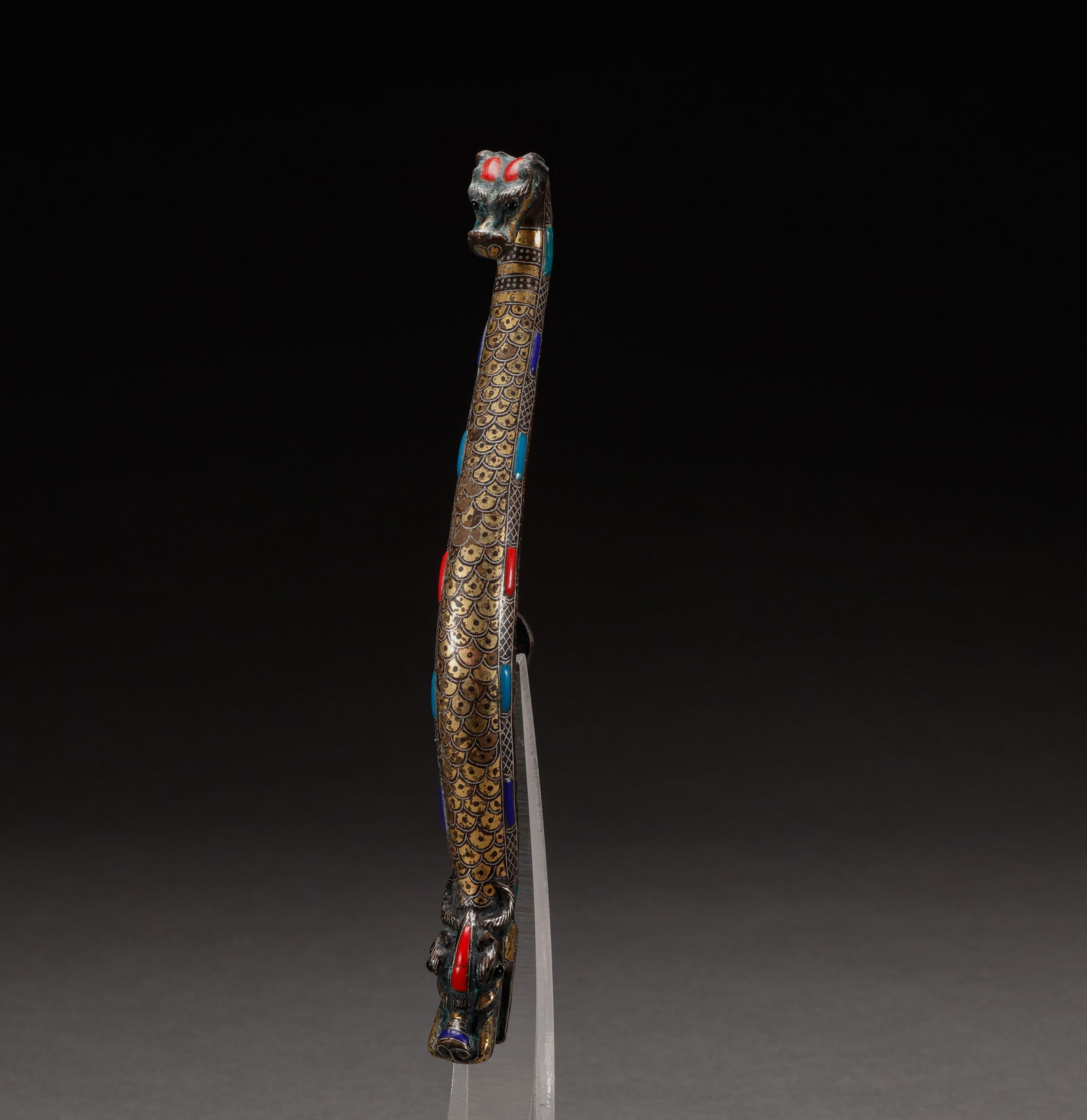 Before the Ming Dynasty, copper was mixed with gold and silver hooks (1 of 8)