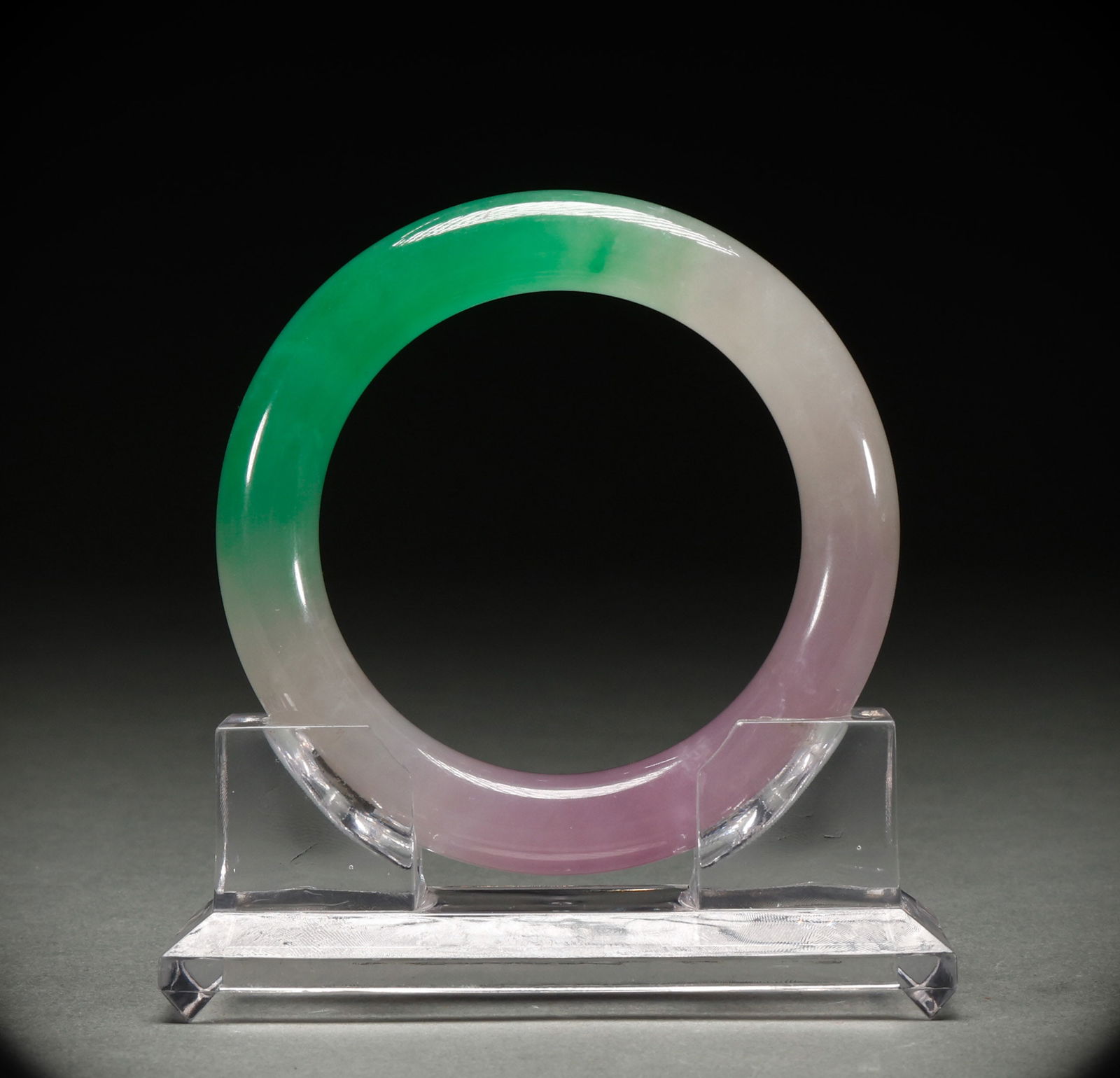 Qing Dynasty Jade Bracelet (1 of 7)