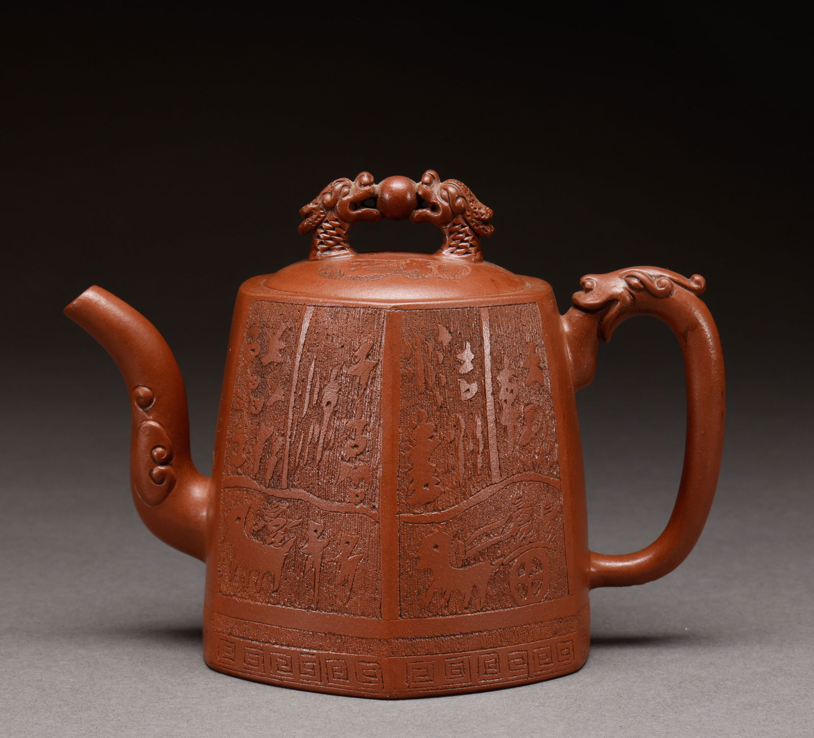 Qing Dynasty or Republic of China purple clay teapot (1 of 6)
