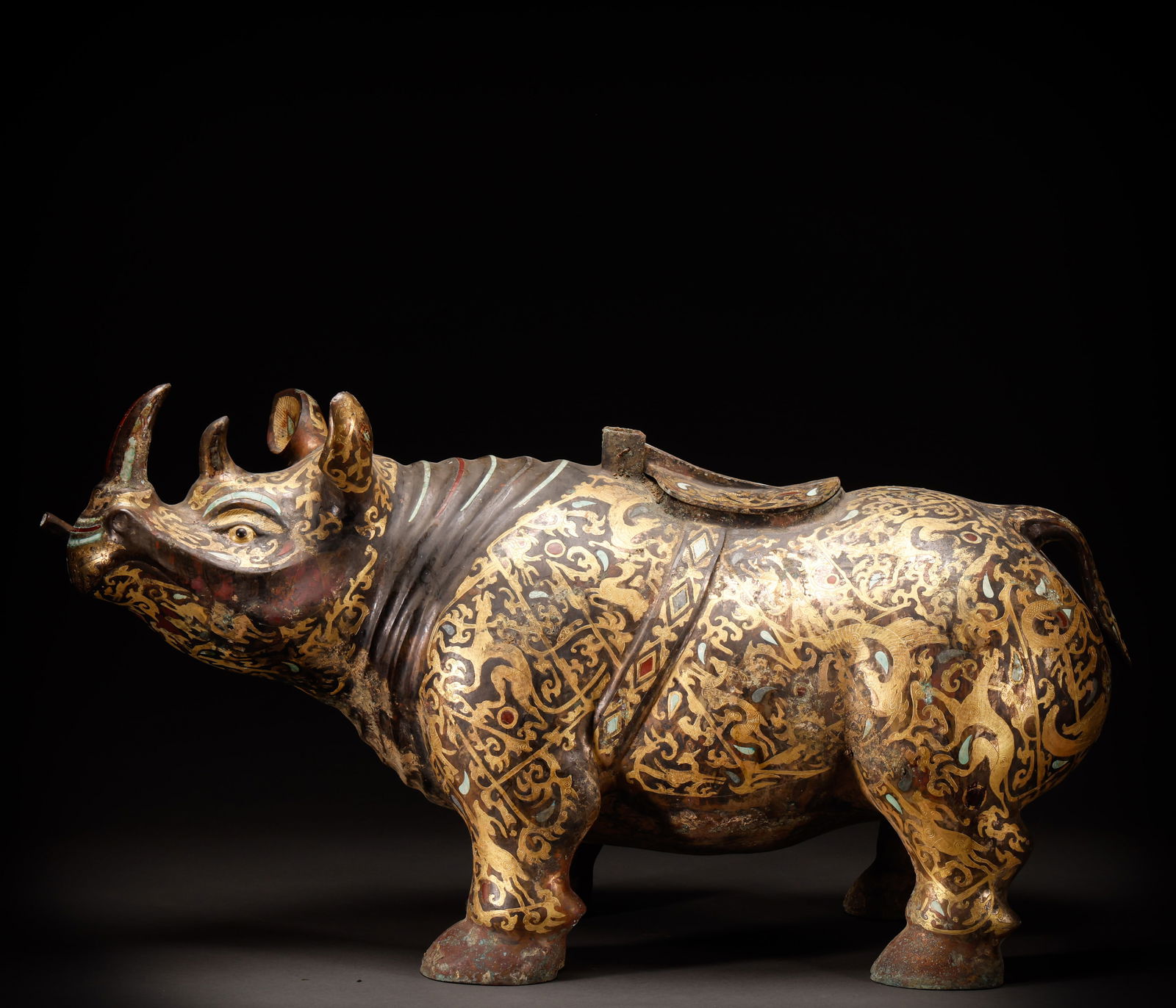 Before the Ming Dynasty, copper rhinoceros rhinoceros: Height: 43cm, Width: 86cm, Weight: 32469g