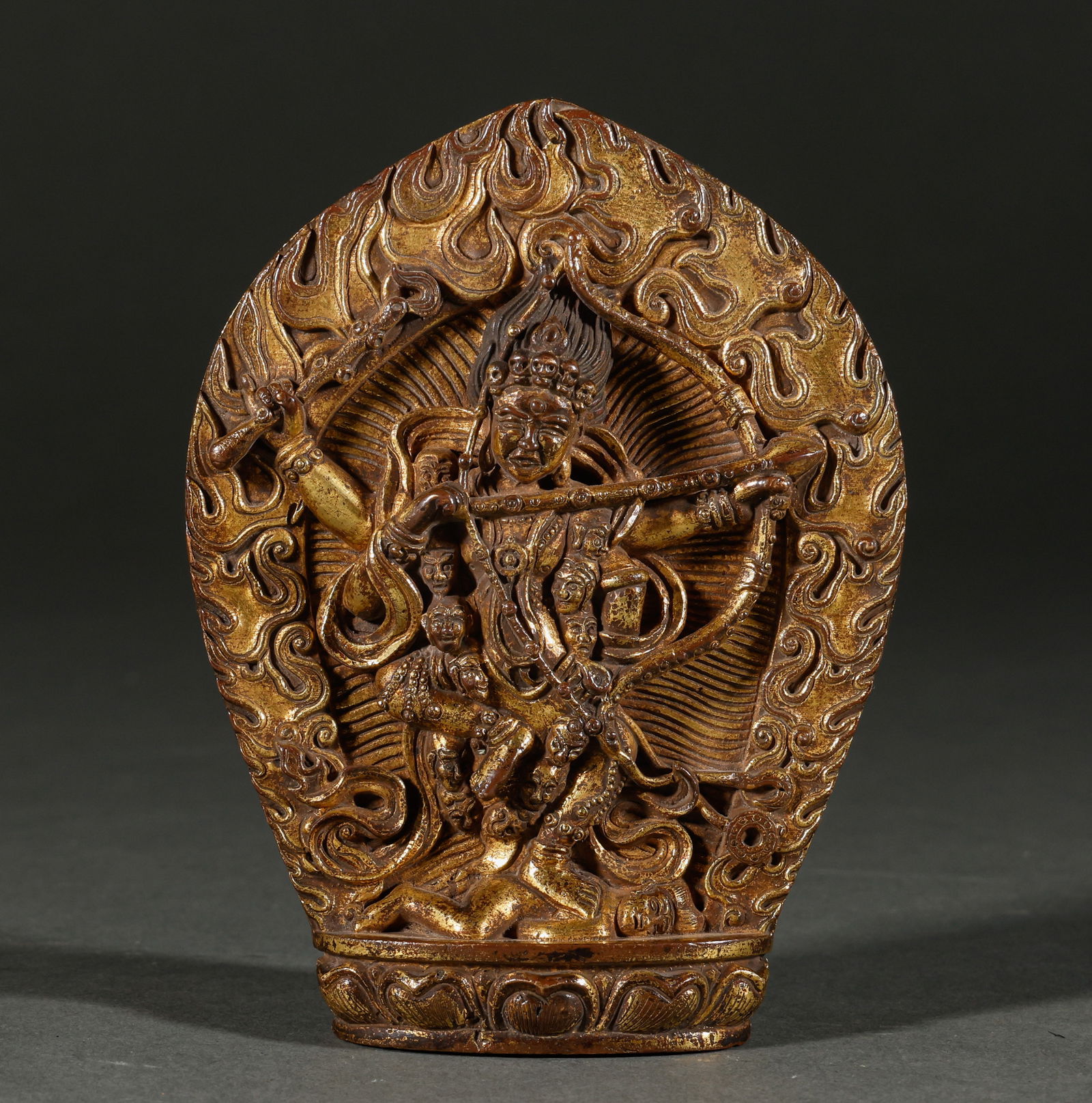 Bronze gilded Buddha statues from the Ming Dynasty: Height: 12cm, Width: 9cm, Weight: 388g