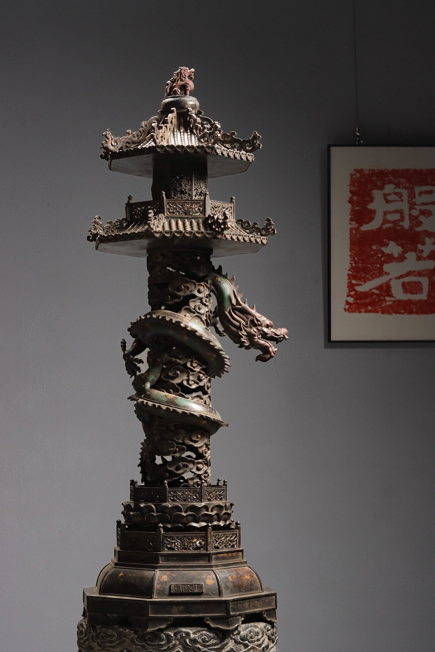 Qing Dynasty Copper Gilded Plate Longxiang Cloud Pagoda: Height: 132cm, Width: 48cm,
