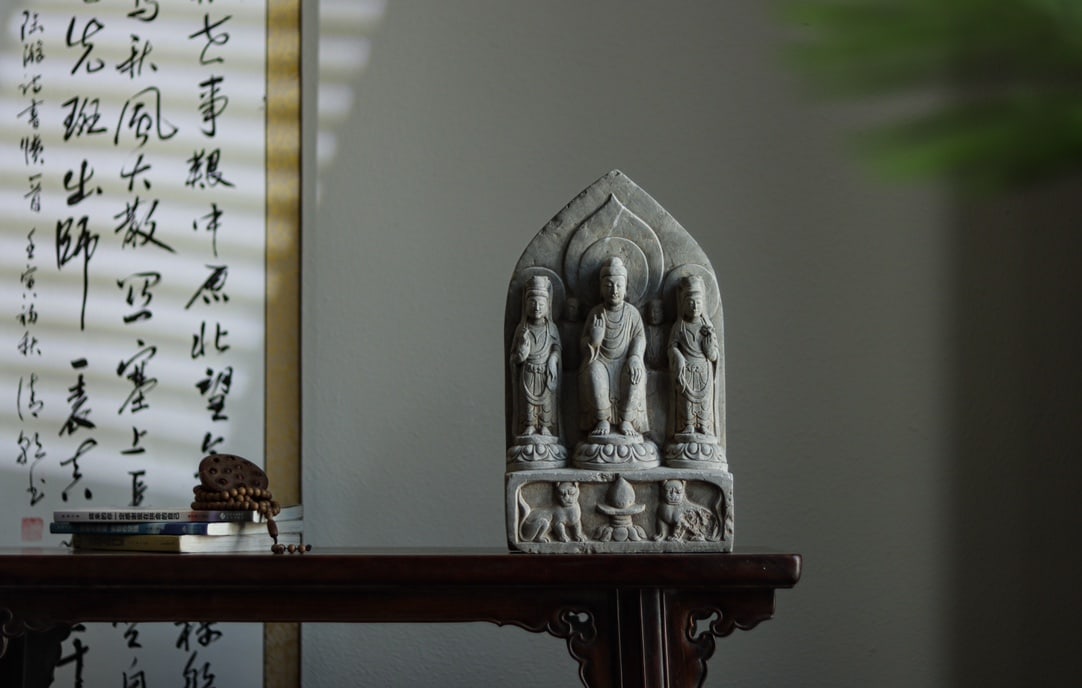 Before the Ming Dynasty, there were blue stone Buddhist niches: Height: 38cm, Width: 32cm,