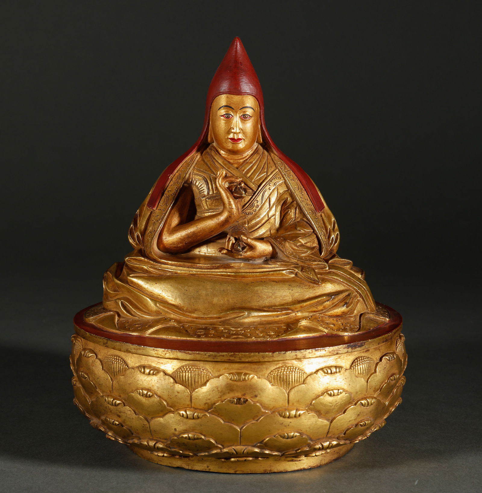 Bronze gilded Buddha statues from the Ming Dynasty (1 of 7)