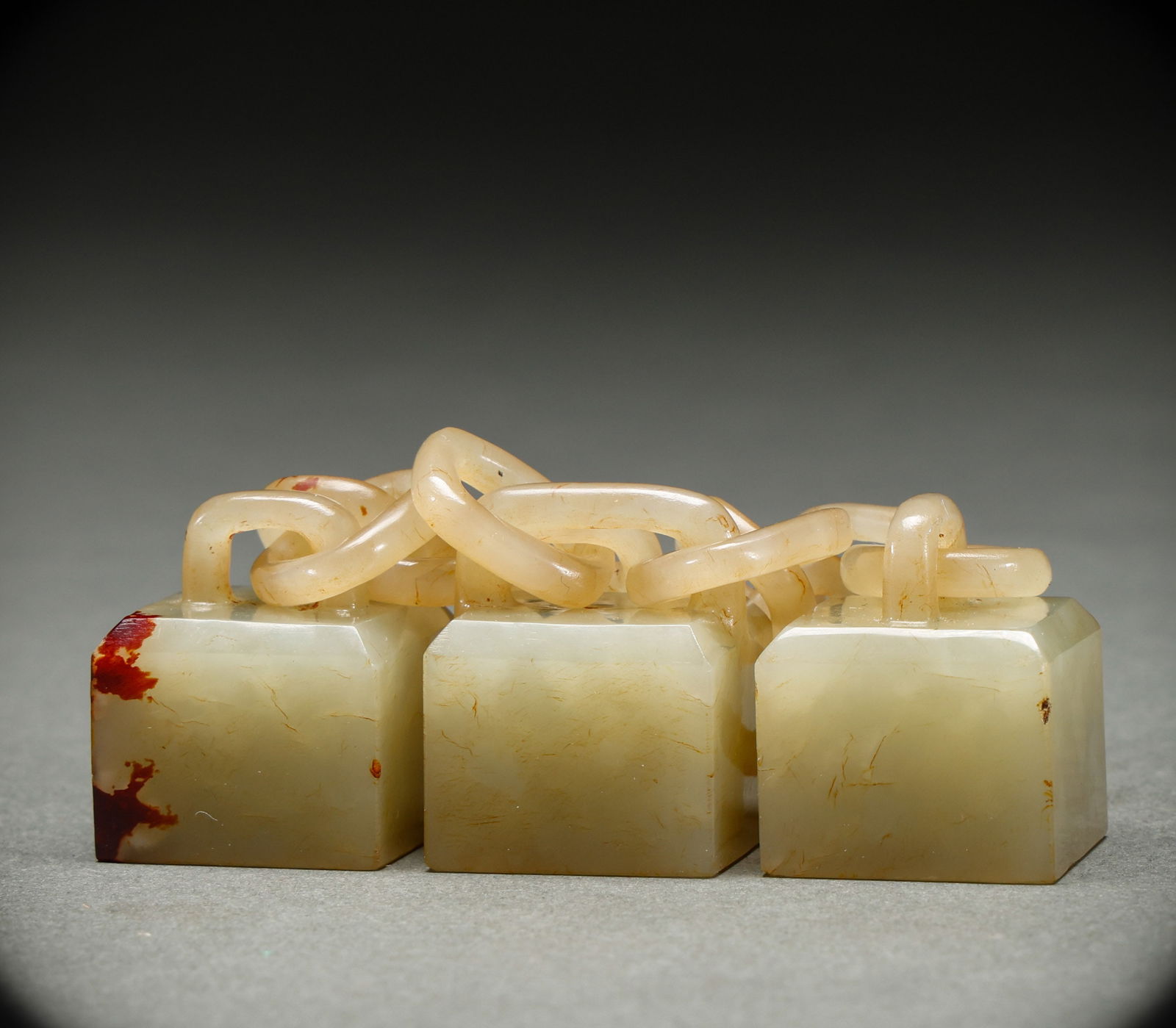 Before the Ming Dynasty, Hotan Jade's three consecutive seals (1 of 9)