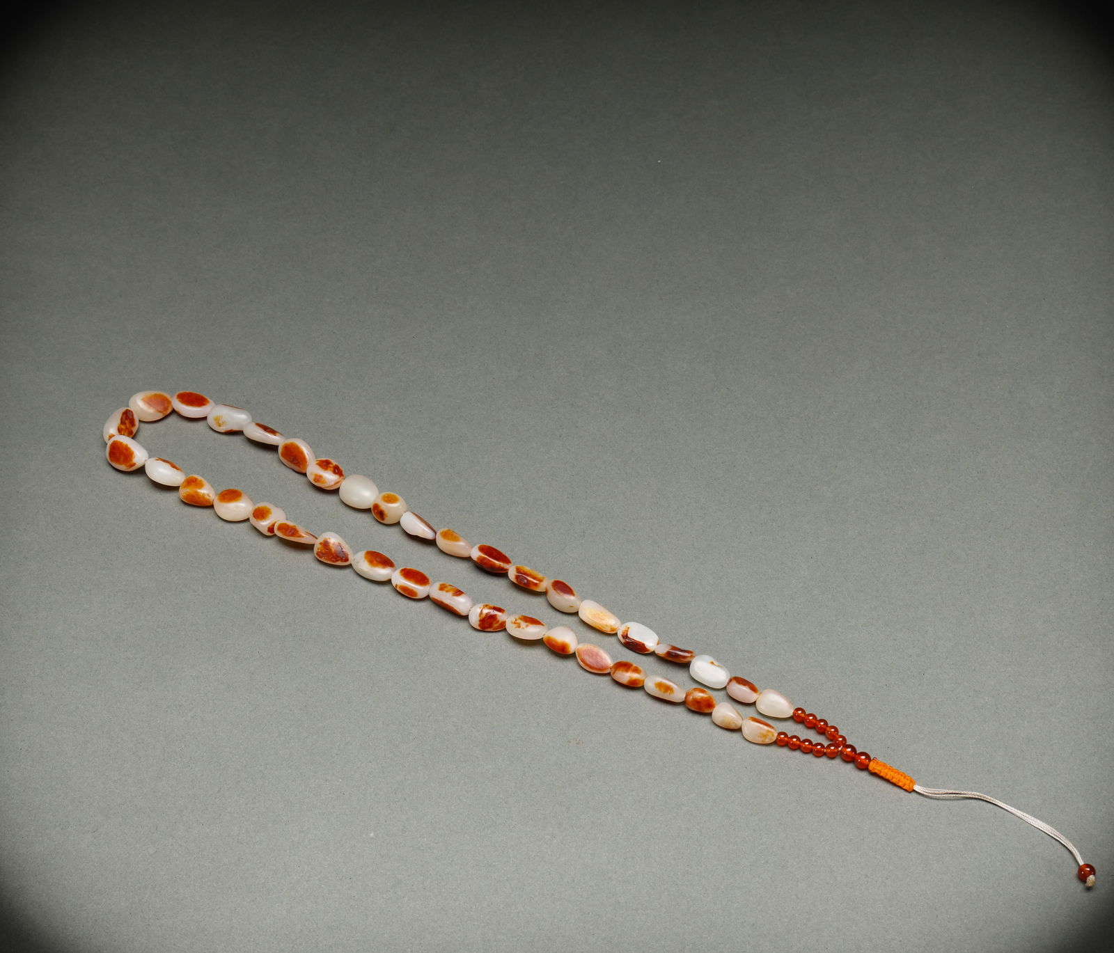 Hotan Jade Necklace before the Ming Dynasty: Height: 1.8cm, Width: 1.4cm, Weight: 65g