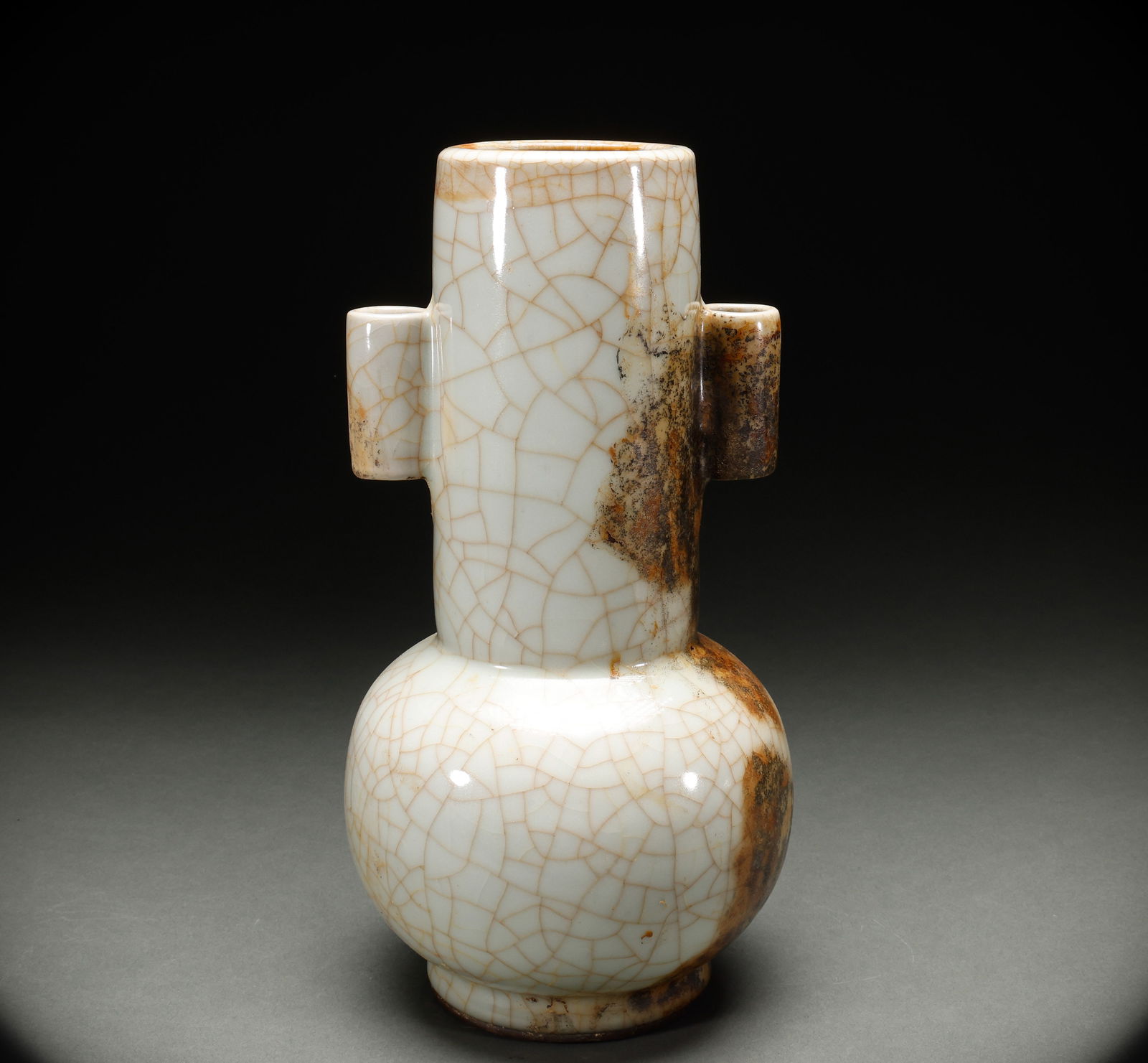 Before the Ming Dynasty, the official kiln lord: Height: 34cm, Width: 18cm, Weight: 3405g