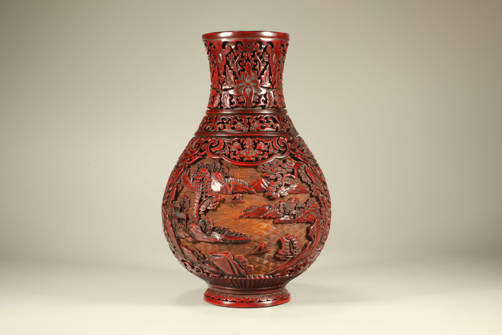 Qing Dynasty lacquer landscape boating flower statue: Height: 25cm, Width: 15cm,