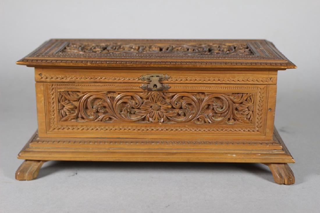 Carved Victorian Style Dresser Box (1 of 6)