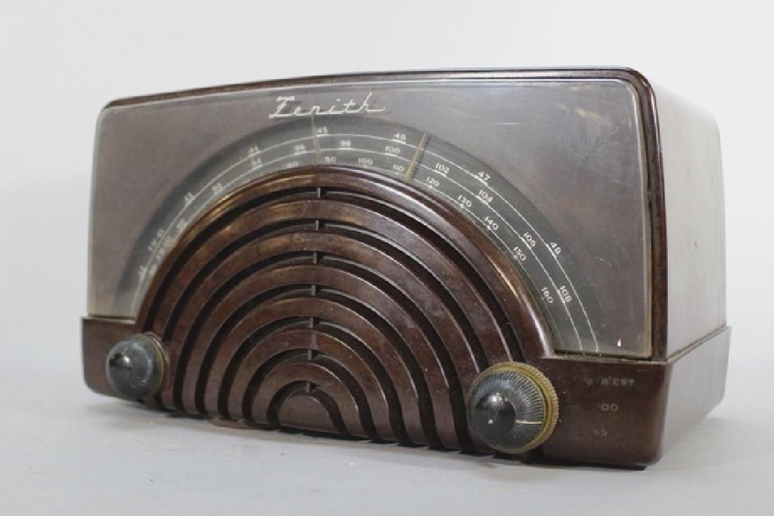 Zenith Radio 8H023 (1 of 6)