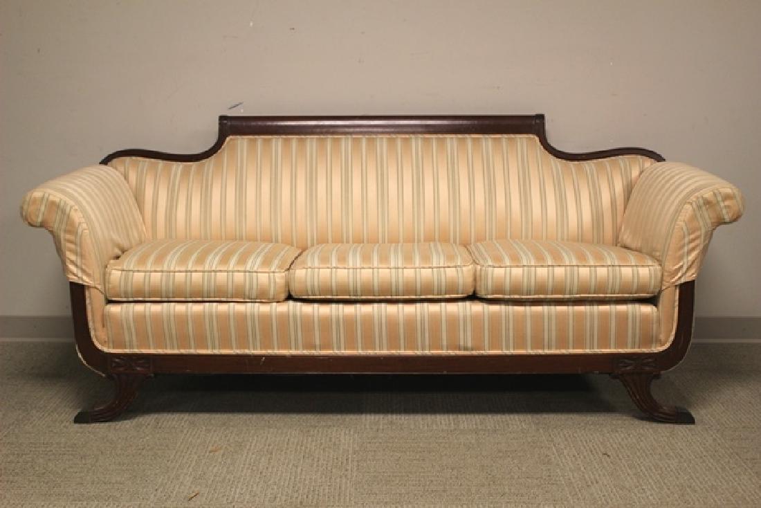 ca. 1940's Duncan Phyfe Style: Good overall condition 33" x 81" x 31"