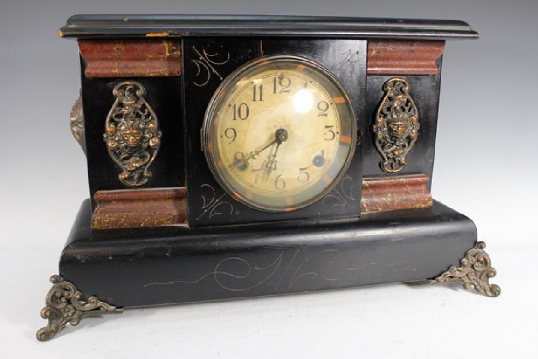 Waterbury Mantel Clock (1 of 9)