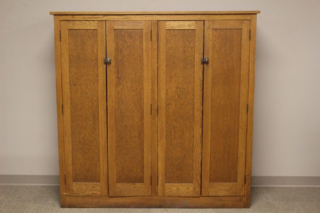 Early 20th C. Oak Cabinet (1 of 9)