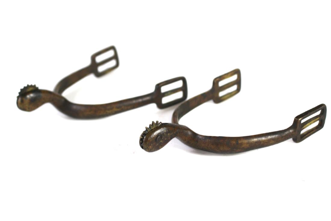 Civil War Union Brass Calvary Spurs: Pair of brass Civil War Union Calvary (chicken head) spurs. Approx. 3.75" w 4.5" l. In good age appropriate condition, see photos.