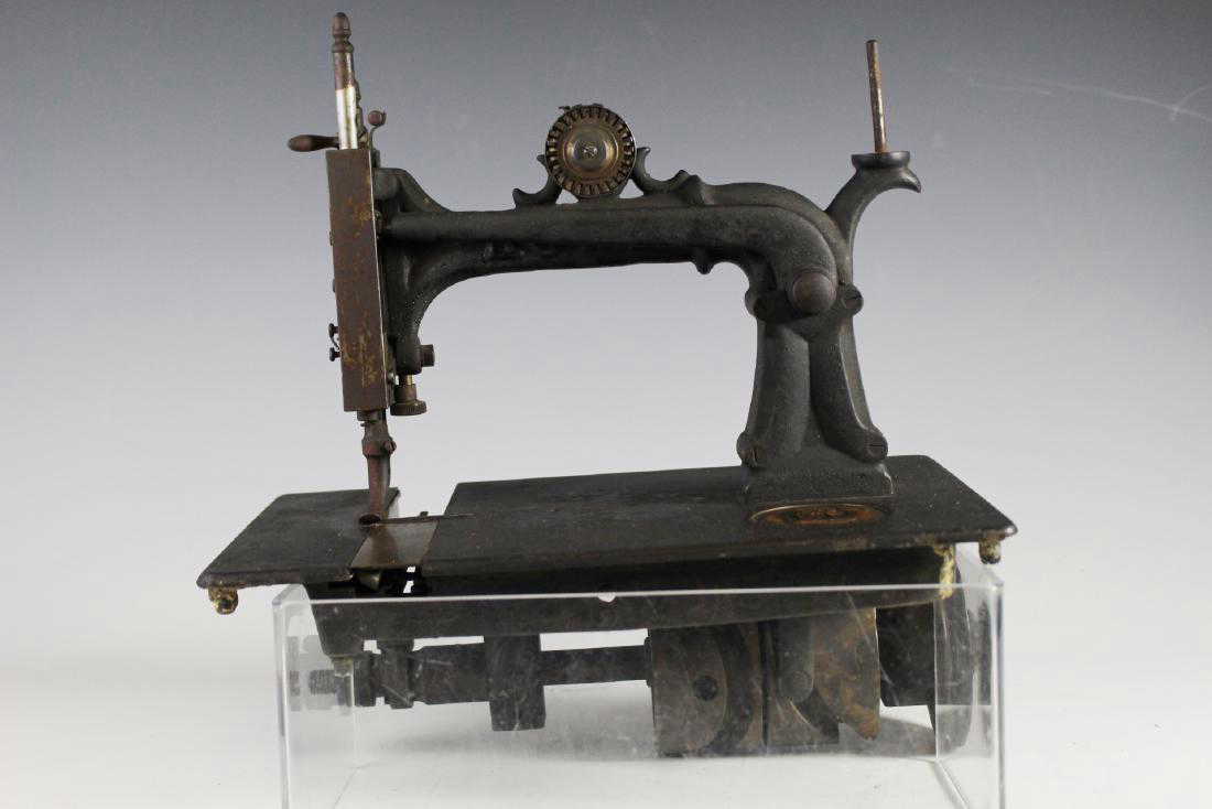 elias howe mid 19th c cast iron sewing machine elias howe mid 19th c cast iron sewing machine