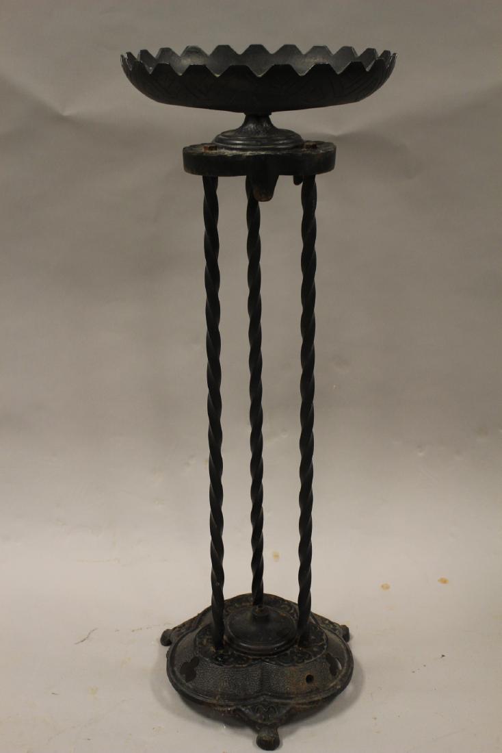 Cast Iron Fish Bowl Stand (1 of 8)
