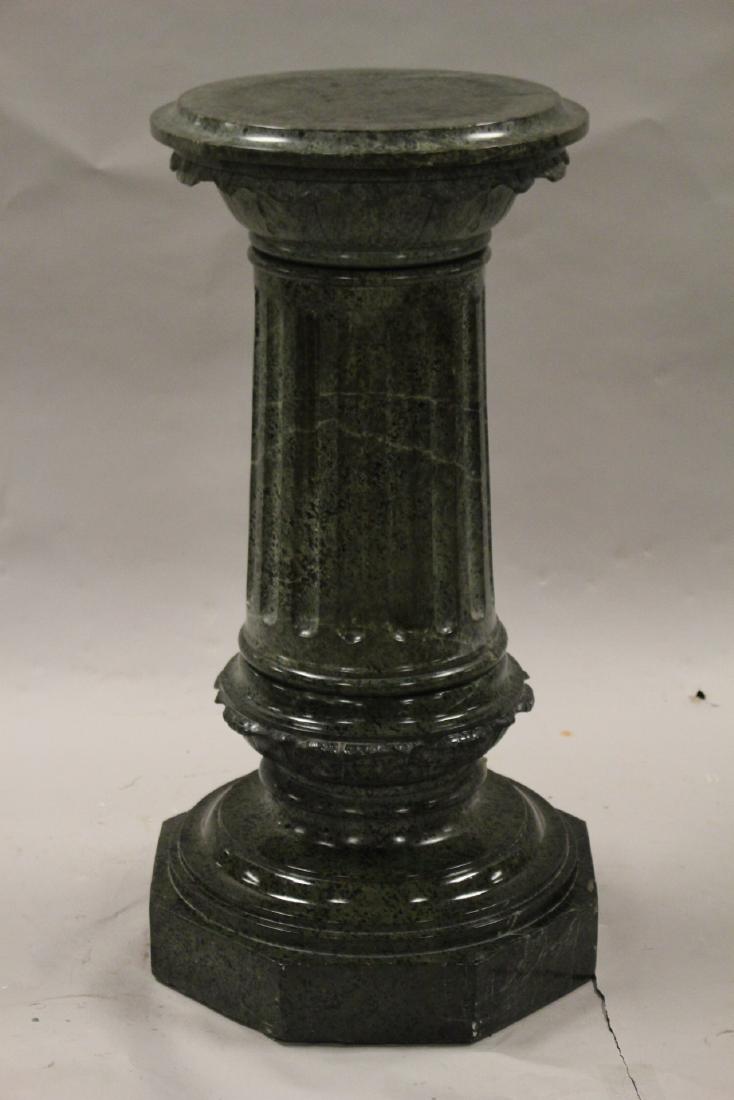 Corinthian Columnar Green Marble Stand (1 of 11)