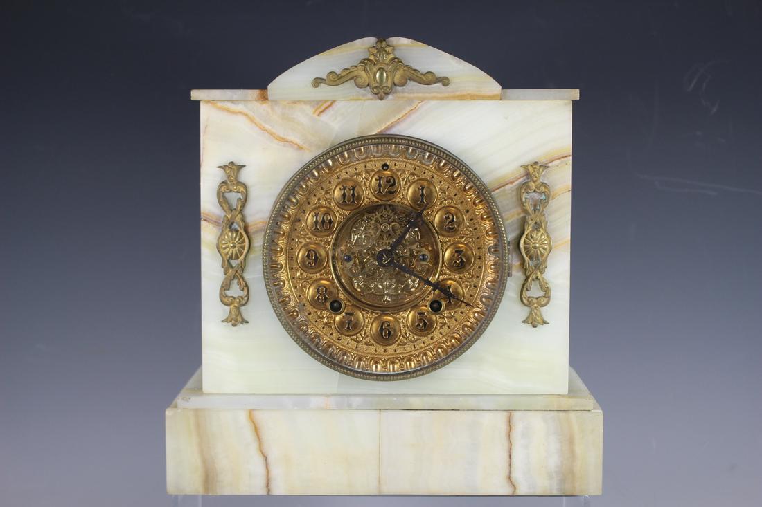 Gilbert Clock Co. Alabaster Mantel Clock (1 of 11)