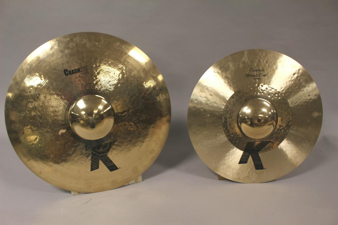 Two Zildjian Brass Cymbals 22'' Swiss Knocker (1 of 7)