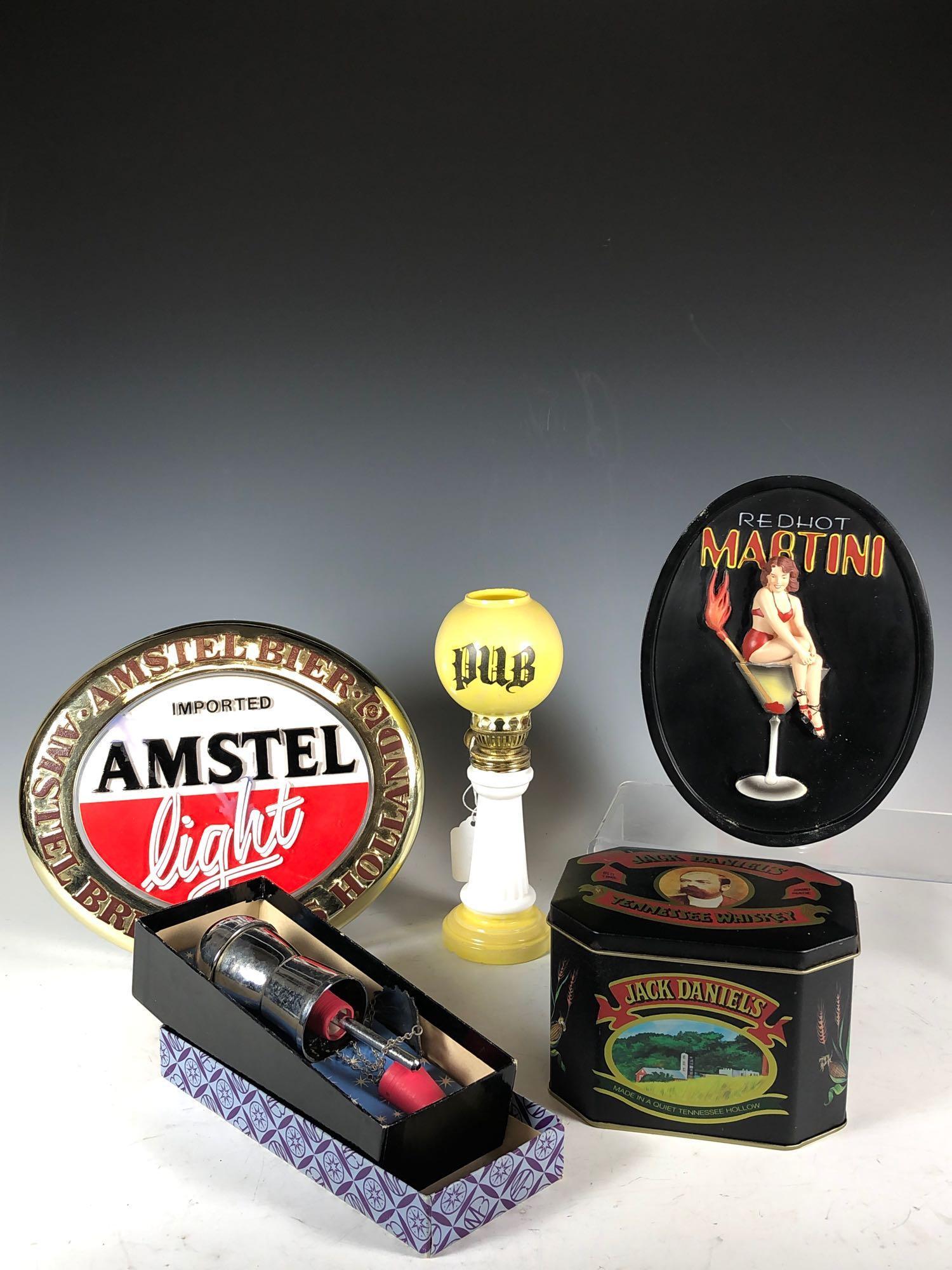 Breweriana Related Lot: Breweriana and liquor related advertising lot. Includes unique oil fairy pun lamp, Amstel light beer sign, Jack Daniels recent vintage tin and others. All in good condition see photos.