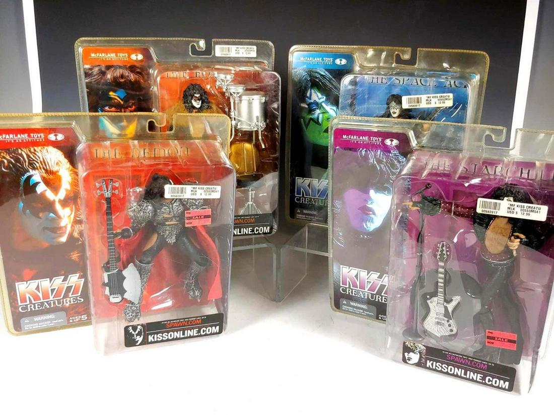 Kiss 2002 McFarlane Toys Action Figures New in Box (1 of 14)