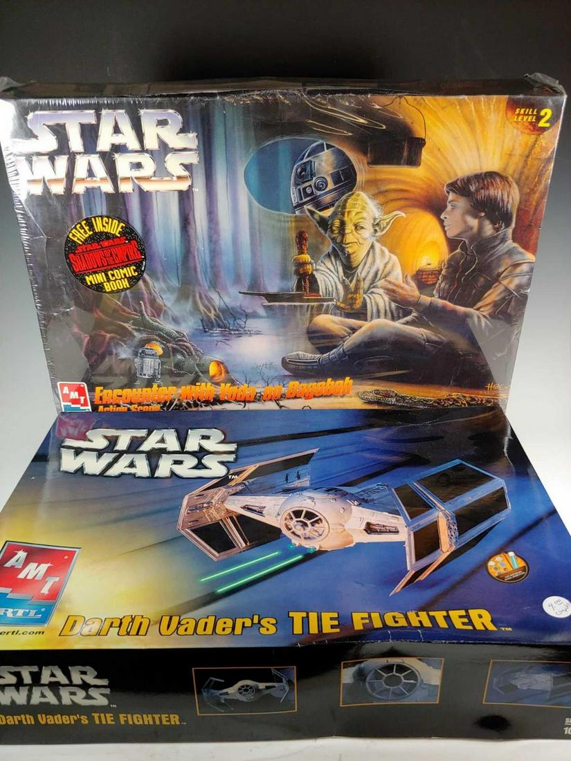 2 ERTL Star Wars Kits Darth Vader and Yoda (1 of 12)