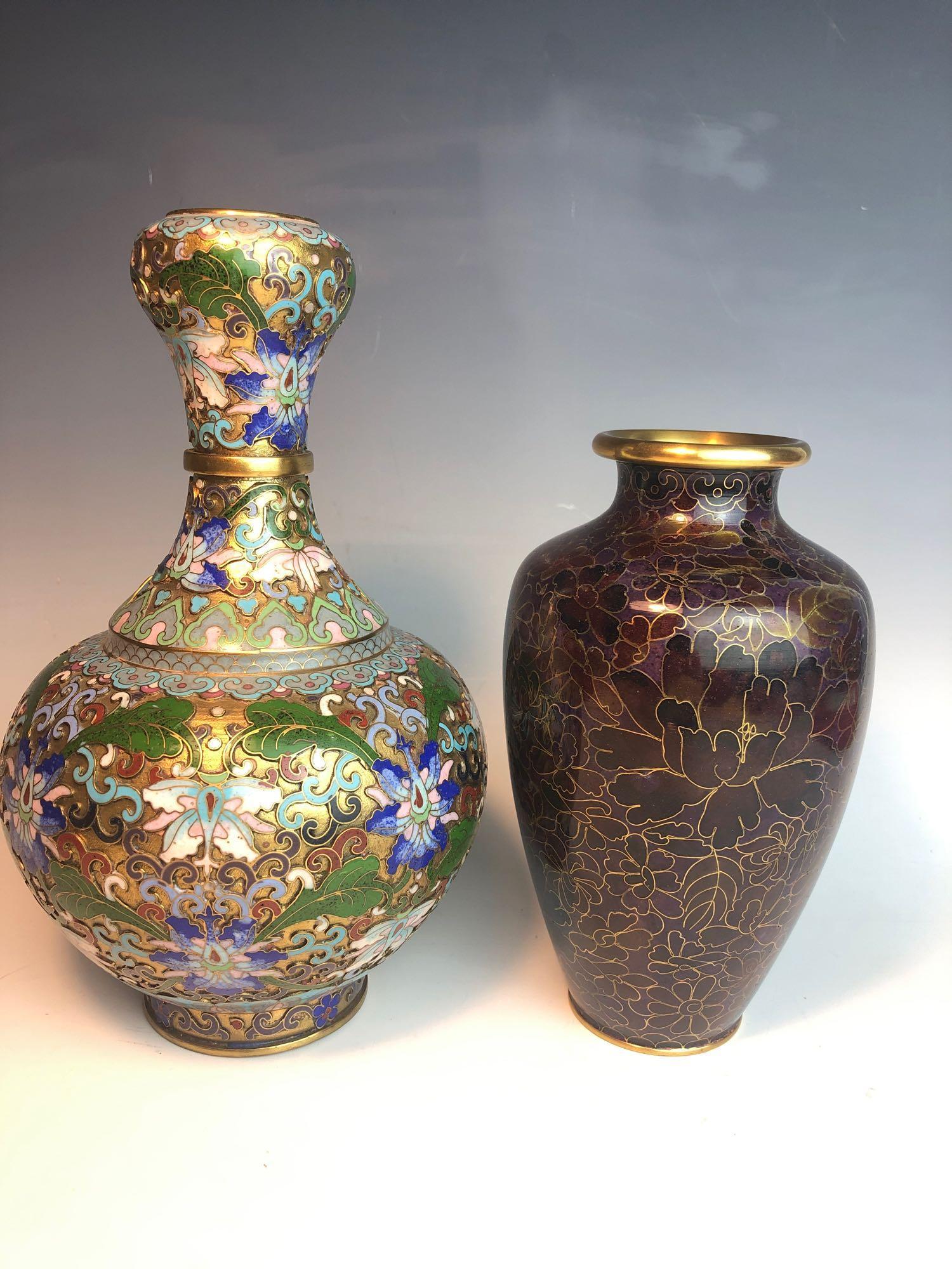 2 Vintage Asian CloisonnÃƒÂ© Vases Unique Design and: 2 Vintage Asian CloisonnÃƒÂ© Vases Unique Design and Color! Signed. The taller vase is signed M on the bottom and design is in good condition. The smaller one measures approximately 6.25