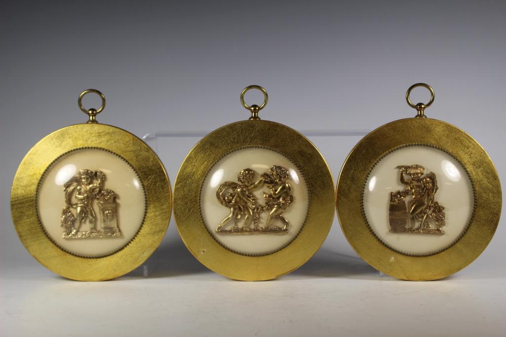 3 Mid Century Italian Wall Hangers: Vintage Another C & R Masterpiece 500M renaissance style gold framed wall hangers. Approx. 6 1/2" diameter. In good condition with some surface wear, see photos.