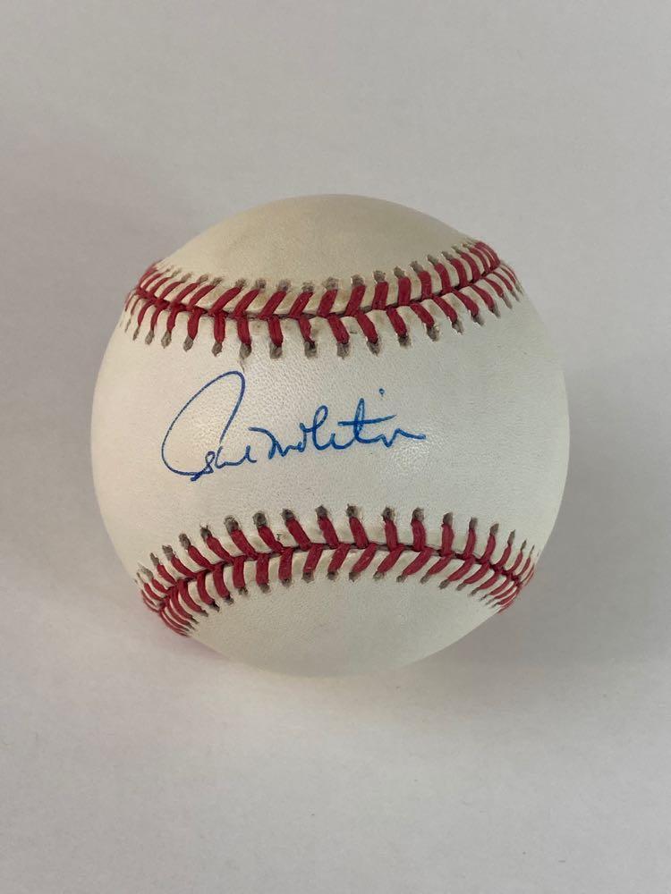 Paul Molitor Autographed Baseball WOW (1 of 4)