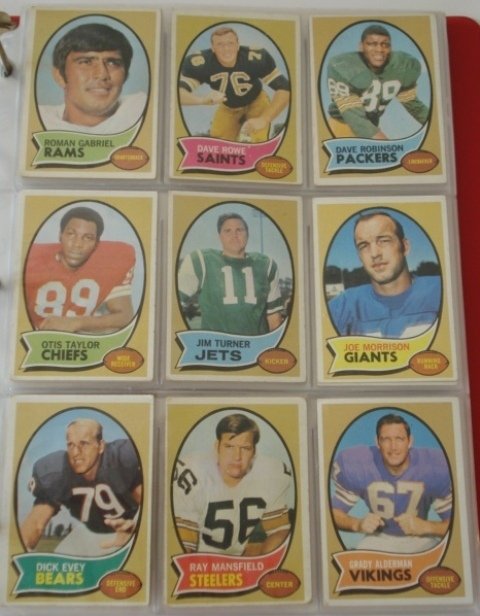 1970 Topps Football Card Complete Set: Complete set in an album that grades out as VG-EX. Features OJ rookie card as well as important cards of Namath, Sayers, Unitas, Butkus, Bubba Smith and others.