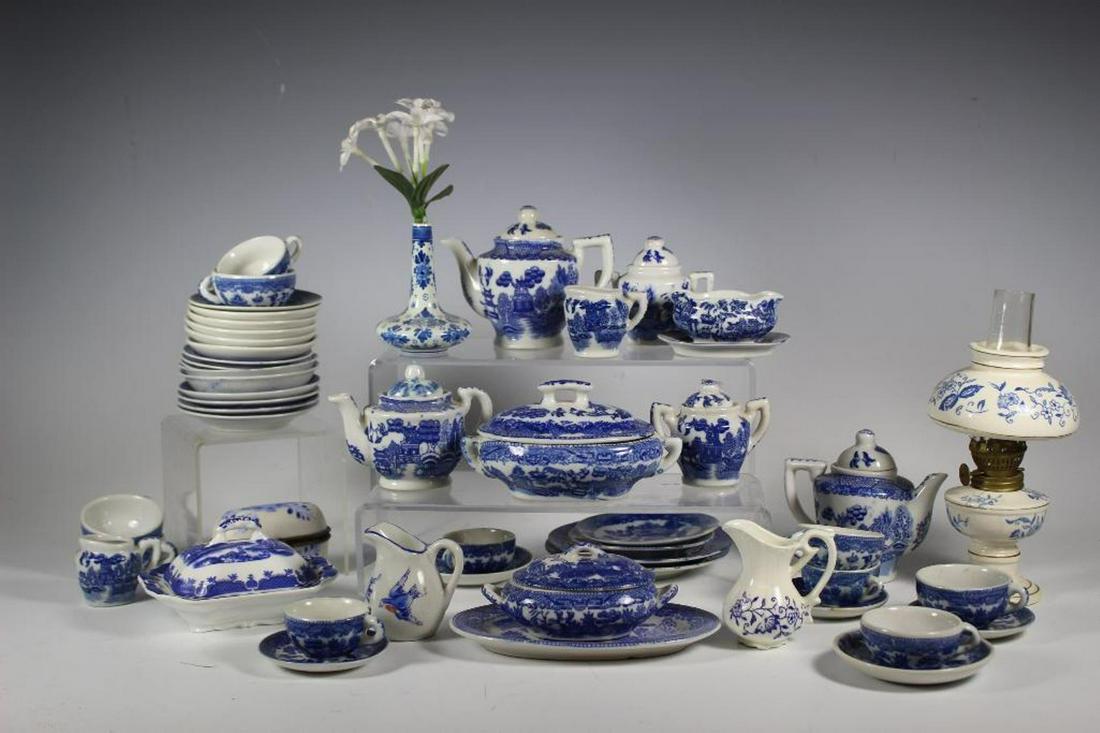 Large Group Lot of Vintage JAPAN Blue Willow Miniature (1 of 17)