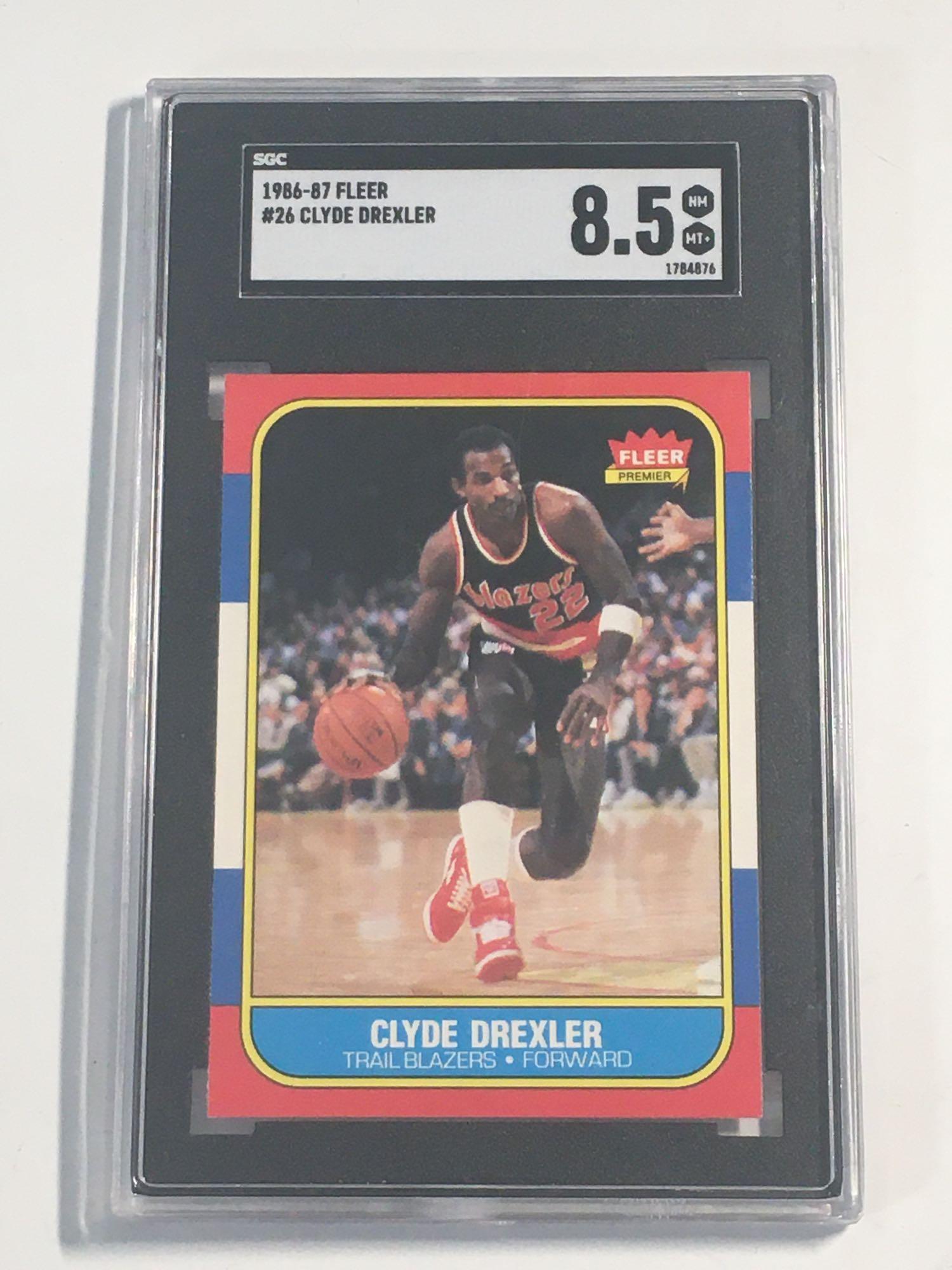 1986 Fleer #26 Clyde Drexler SGC 8.5 NM-MT+ (1 of 8)