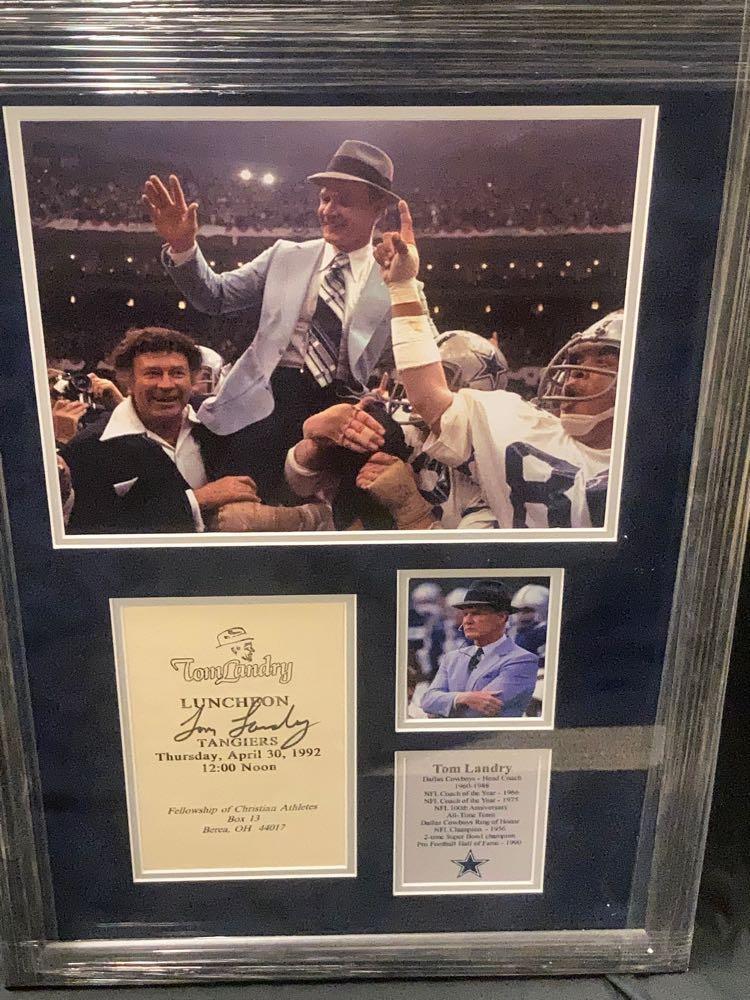 Tom Landry Autographed 1992 Program Display (1 of 5)