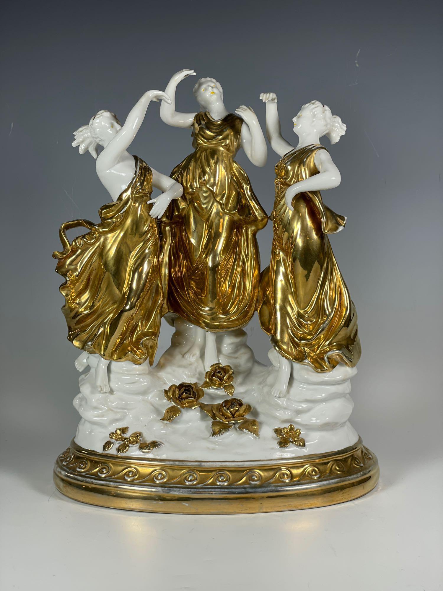 Exceptional Three Graces Wearing Gold Dresses Statue (1 of 11)
