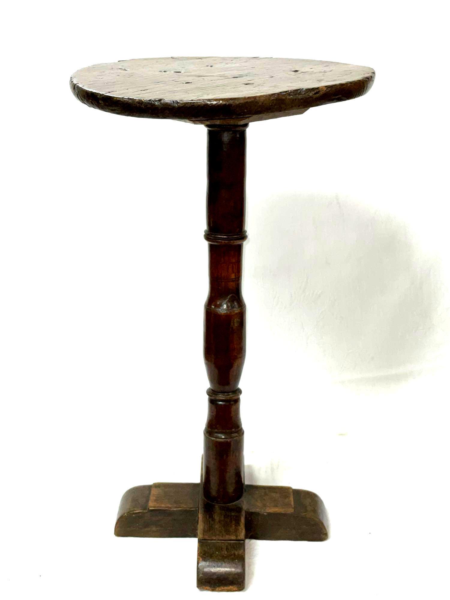 Fine 18th c. Candle Stand or Cricket Table (1 of 11)