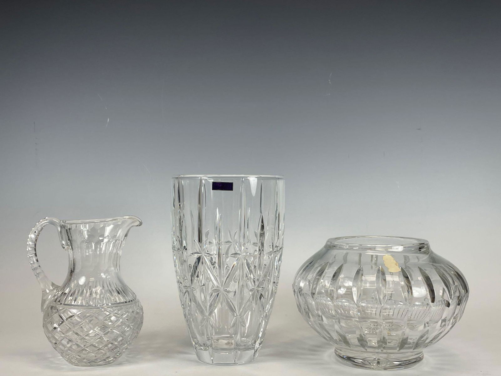 WATERFORD Crystal Group MARQUIS Tappered Vase, Small 7' (1 of 19)
