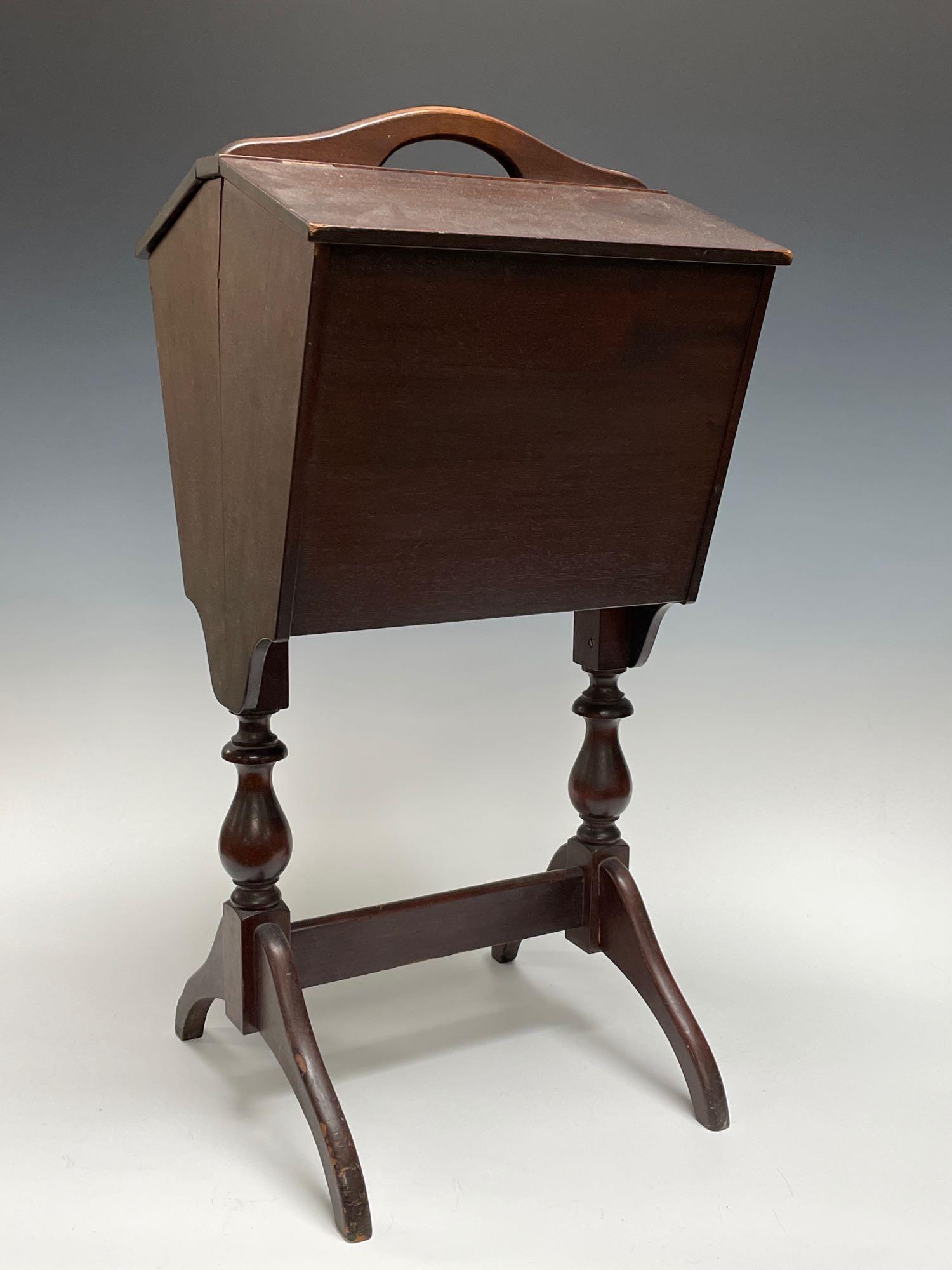 19th Century Mahogany Sewing Stand with Contents (1 of 19)