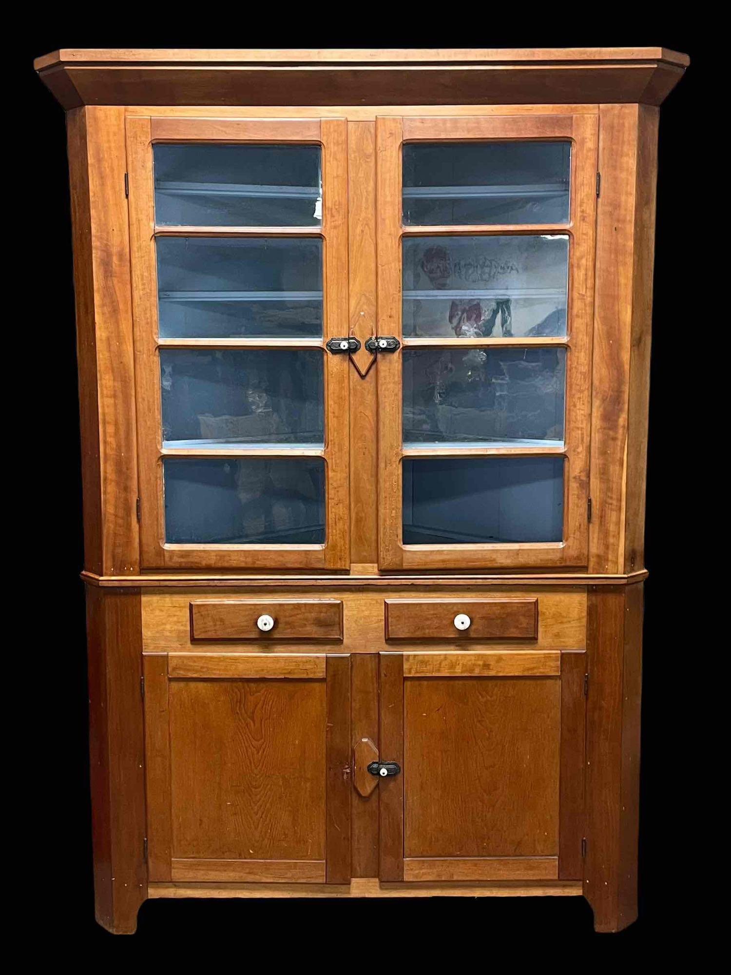 19th C. American 2pc Country Farmhouse  Corner Cabinet (1 of 14)