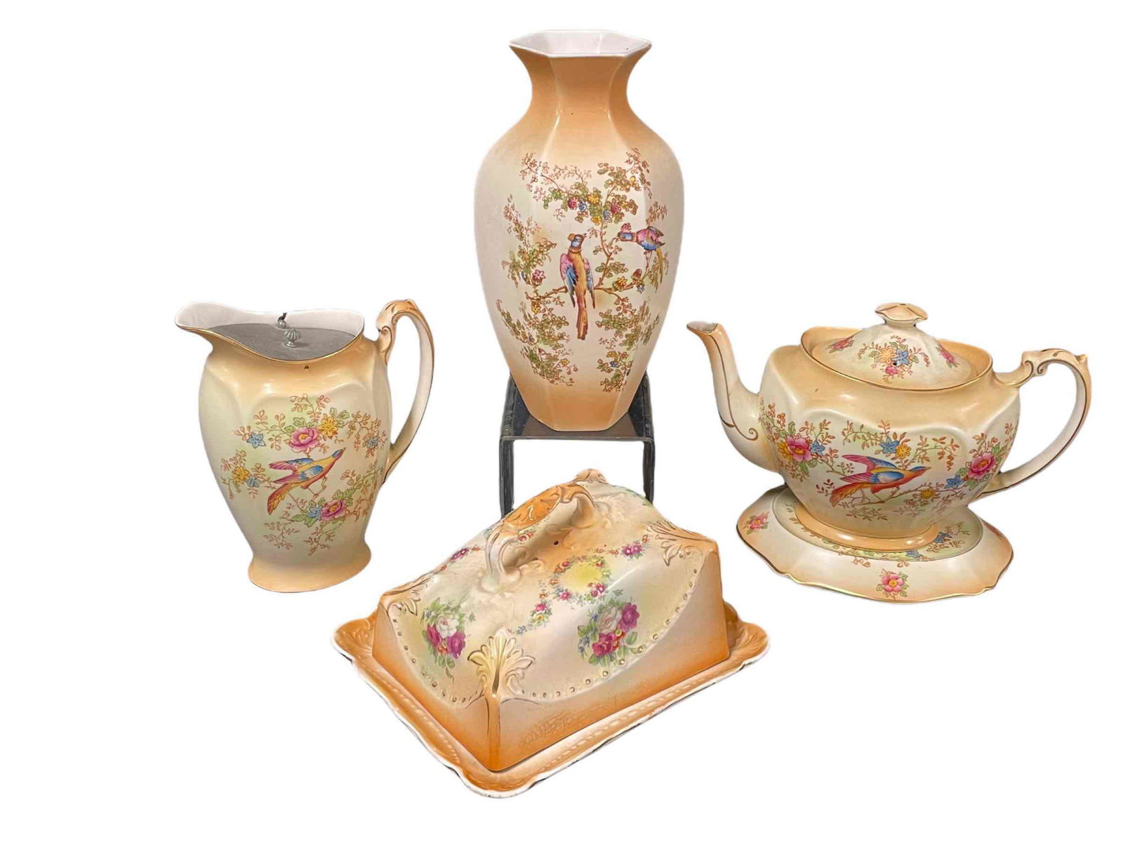 Six (6) English Porcelains Group - Crown Ducal (1 of 20)