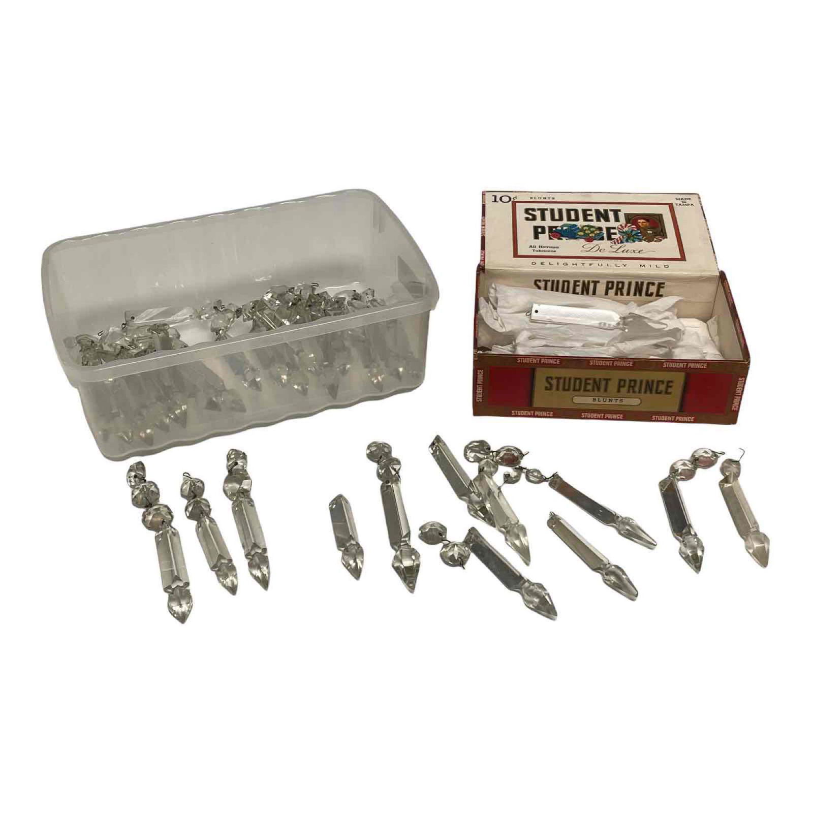 37 Spear Point Antique Lamp Prisms (1 of 17)