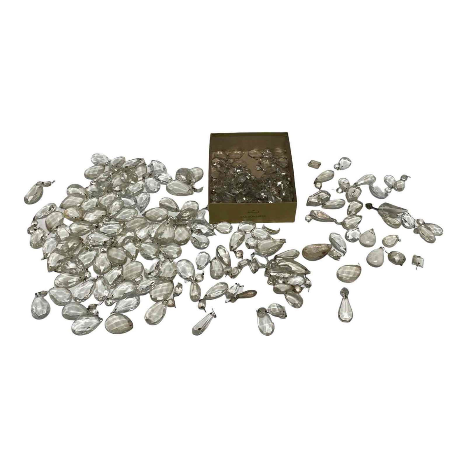 150 + Tear Drop Antique Lamp Chandelier Prsisms (1 of 15)