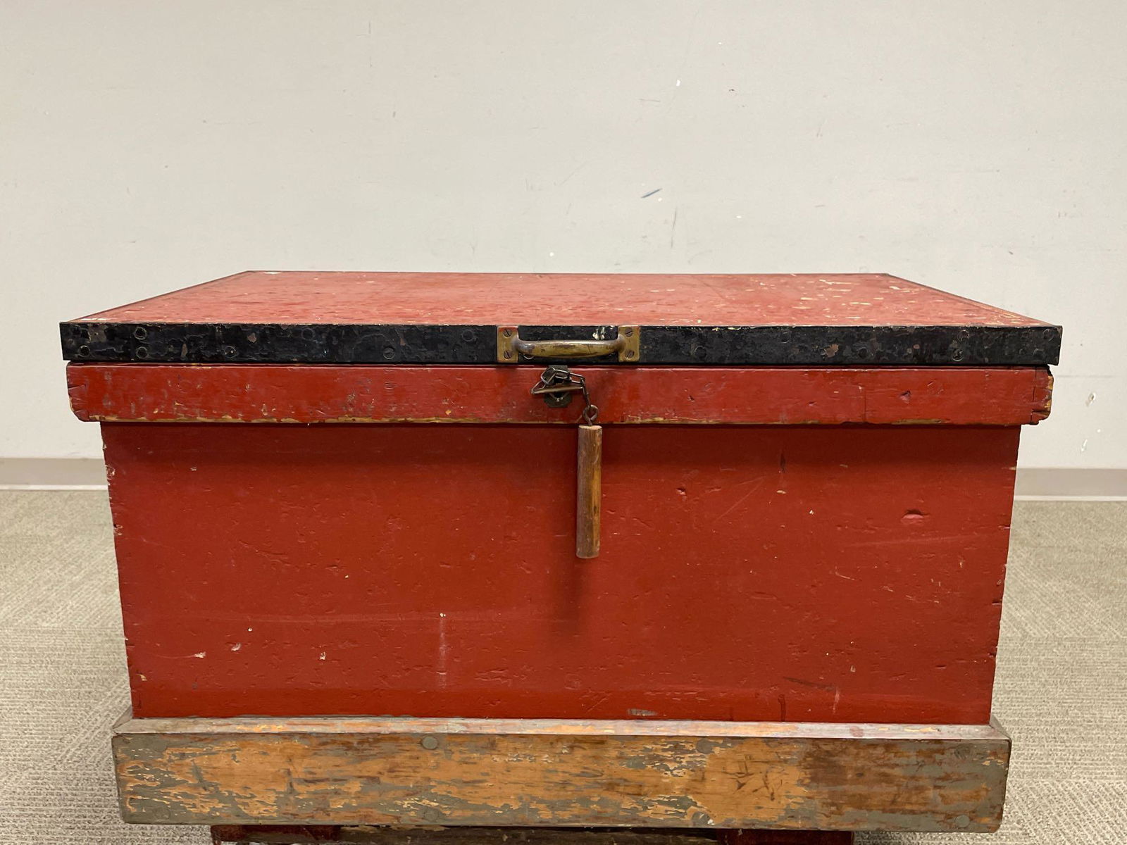 19th Century Ship Carpenters Chest with Compartments (1 of 11)