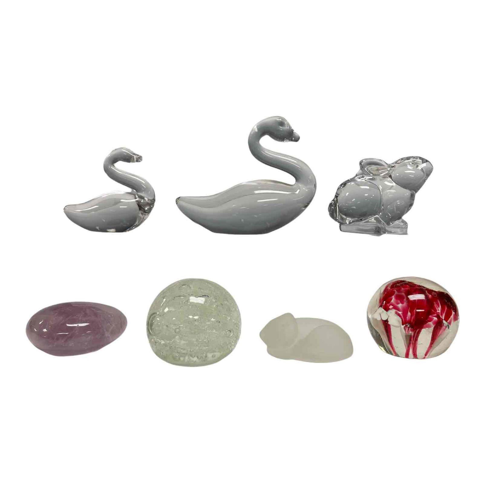 Seven Art Glass Paperweights (7) (1 of 20)