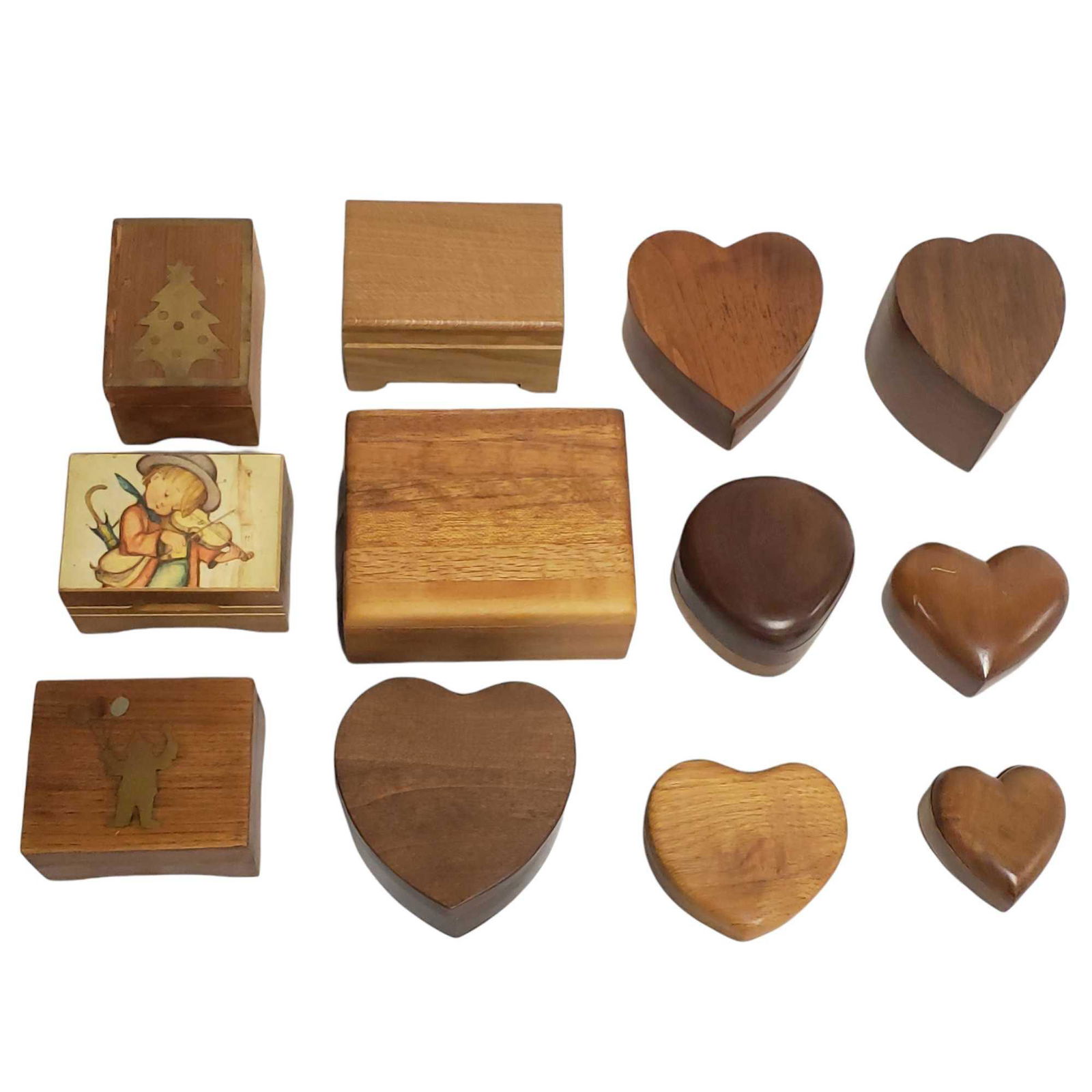 MUSIC BOX WOOD HEART BOX COLLECTION. (1 of 3)