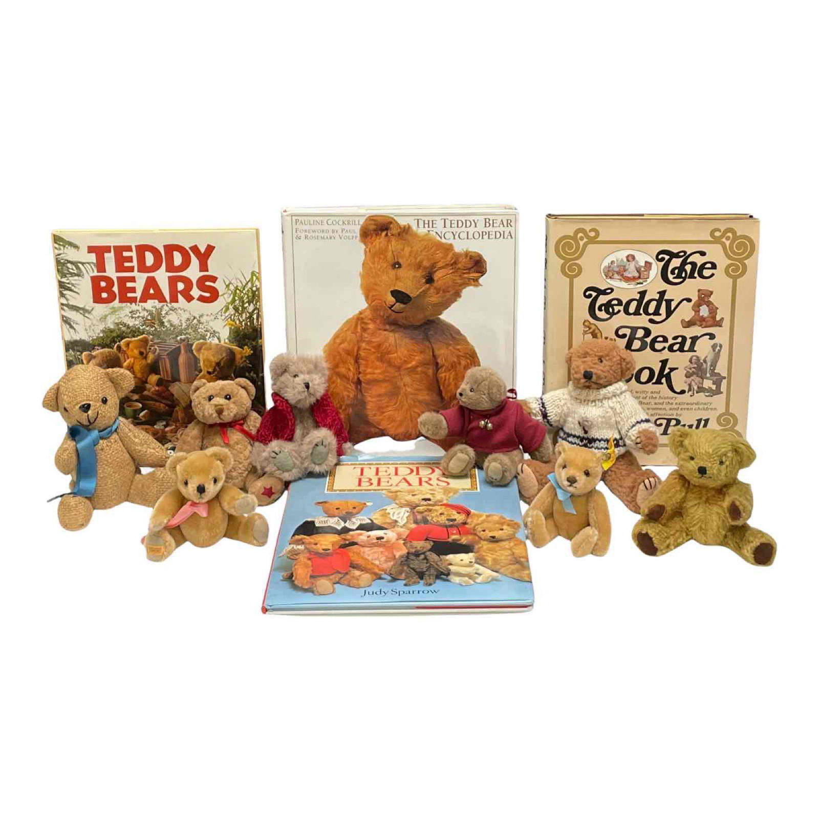 Steiff, Mohair, Merry Thought and Other Teddy Bears (1 of 20)