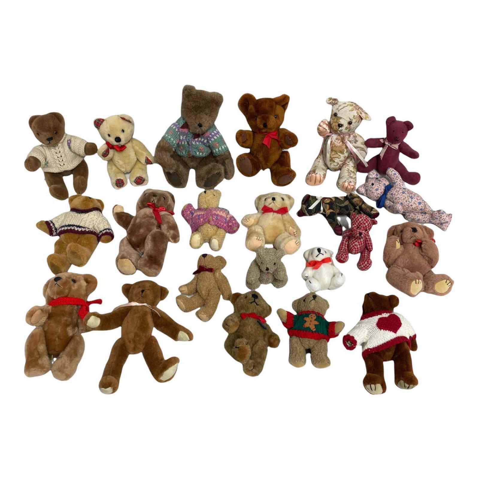 CHARM - GUND - BOYDS and Other Teddy Bear Group (1 of 20)
