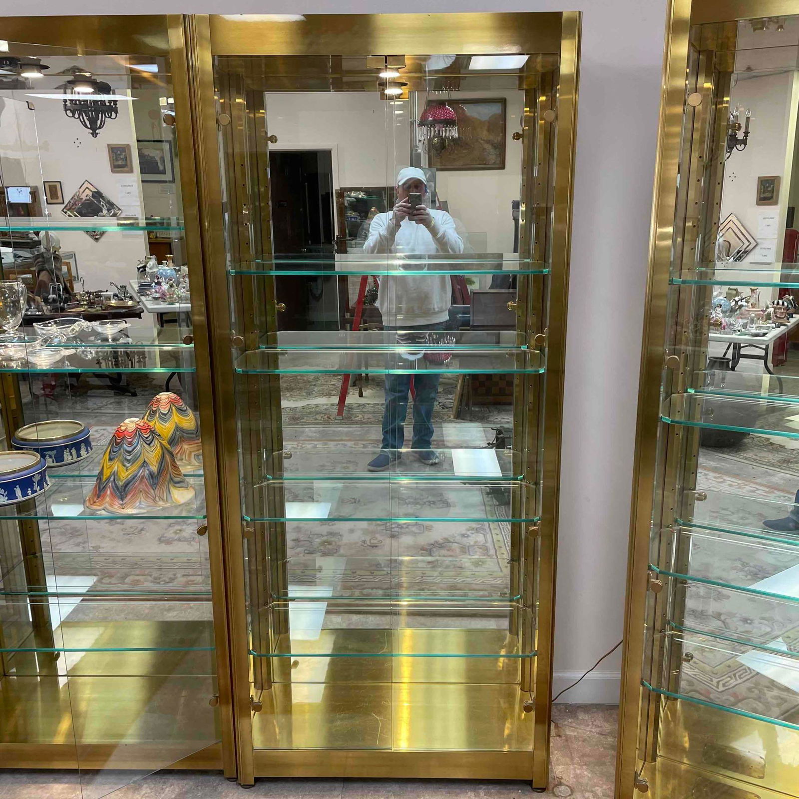 Attri Mastercraft Brutalist Brass &Glass Showcase B (1 of 12)