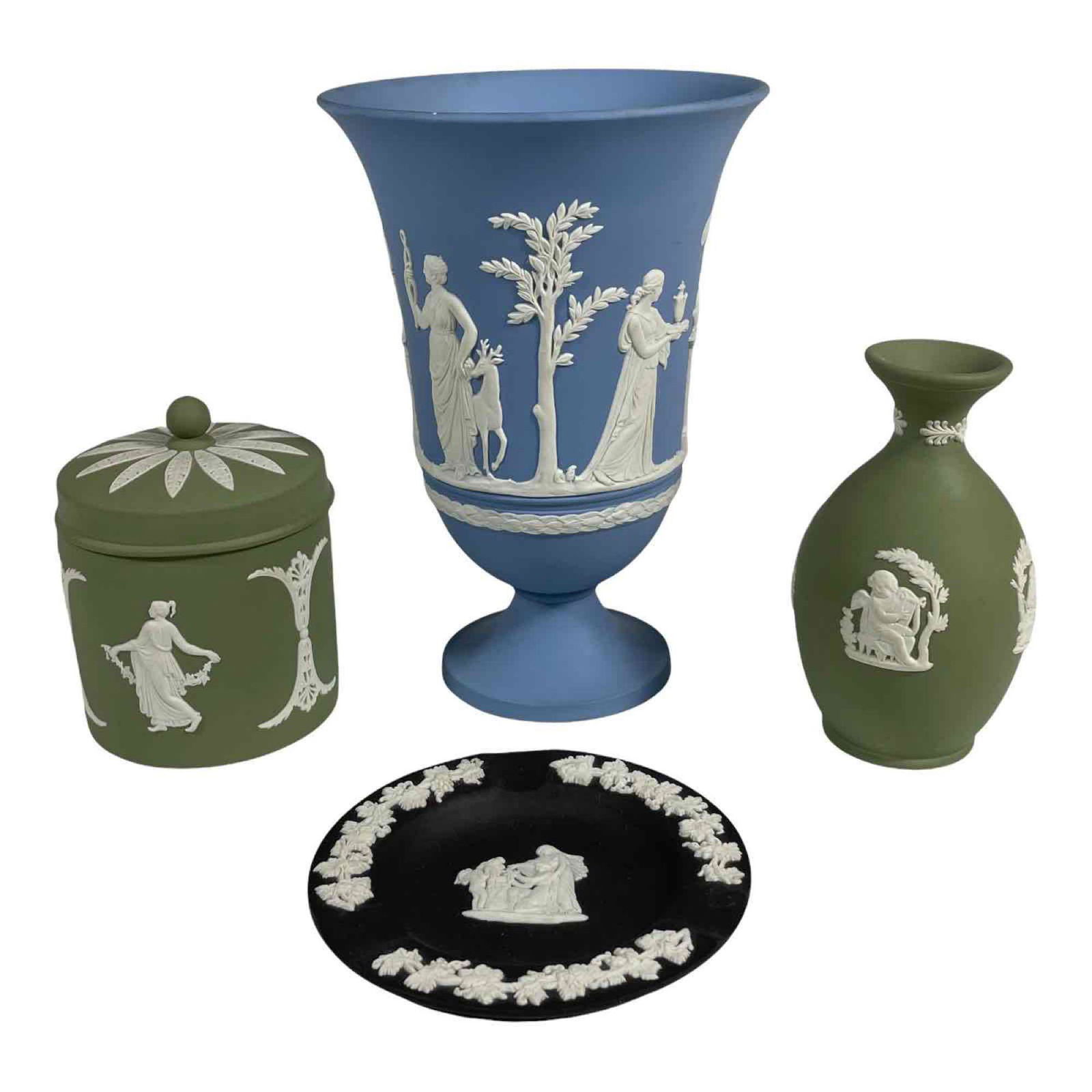 Wedgwood Four Piece Group Lot (4) (1 of 19)