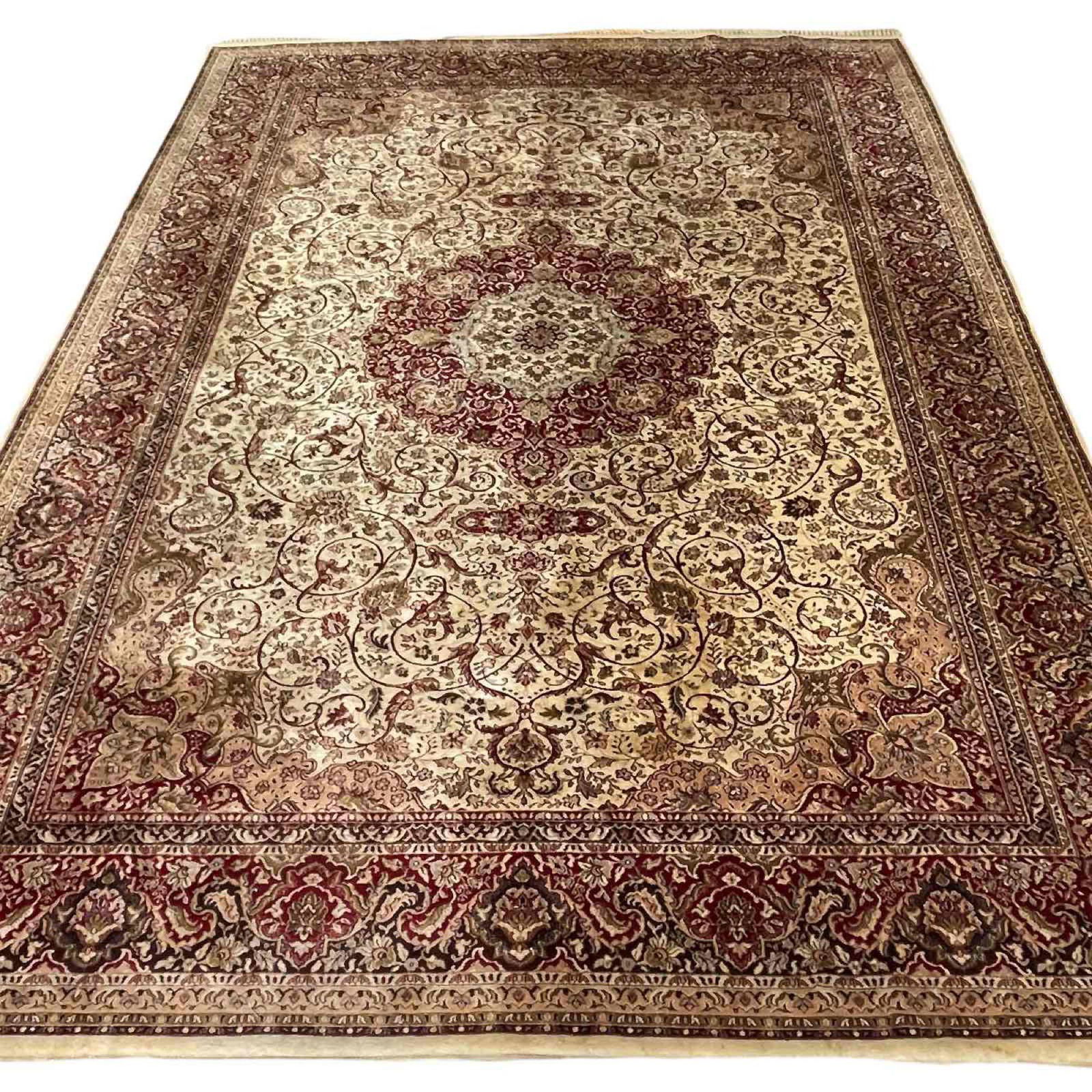 Large 12 x 8 Room Size Indo Carpet (1 of 20)